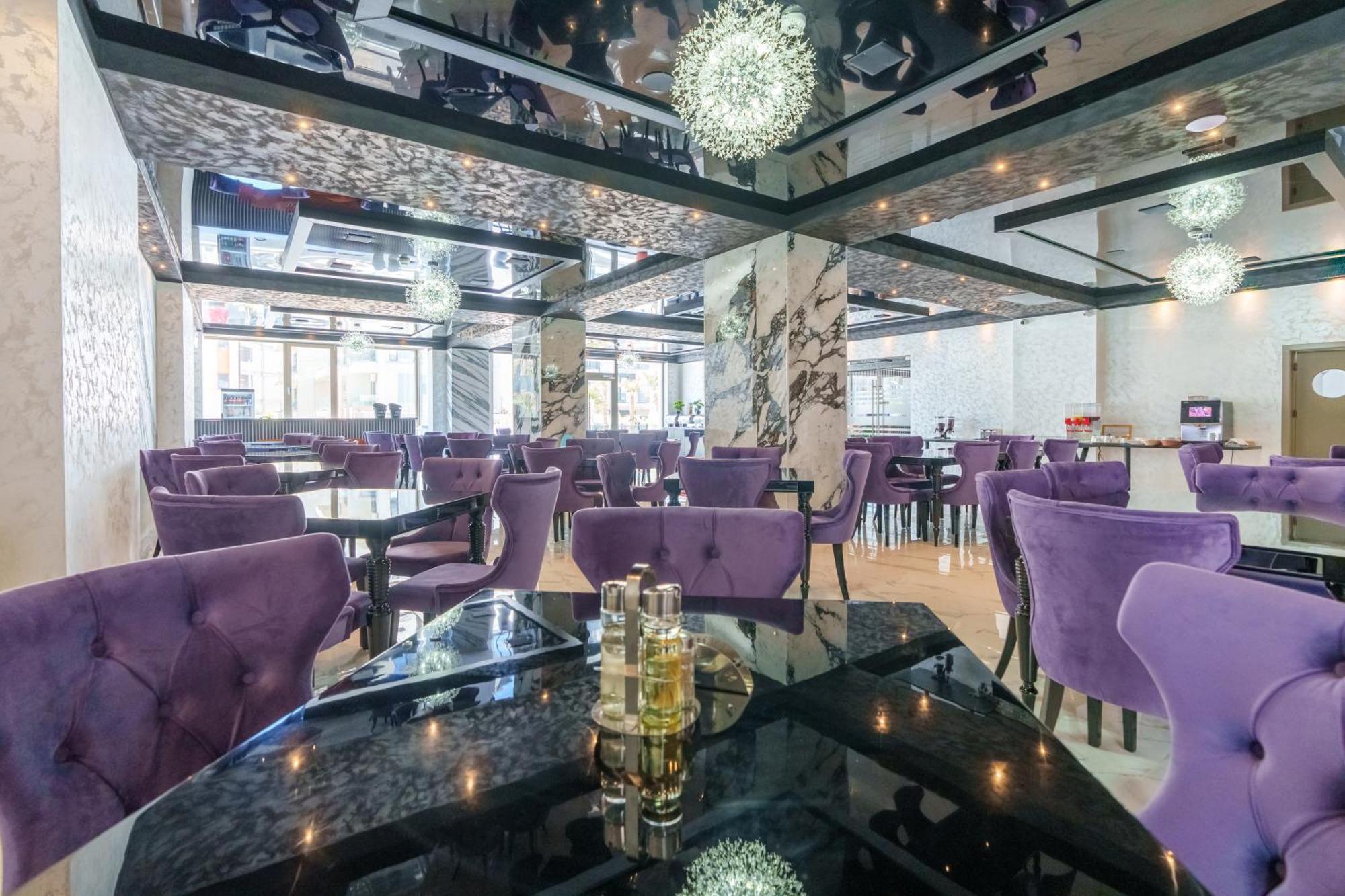 Hotel Kalya Năvodari Екстериор снимка