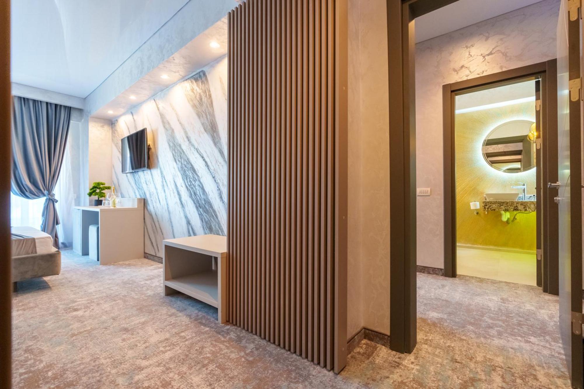 Hotel Kalya Năvodari Екстериор снимка