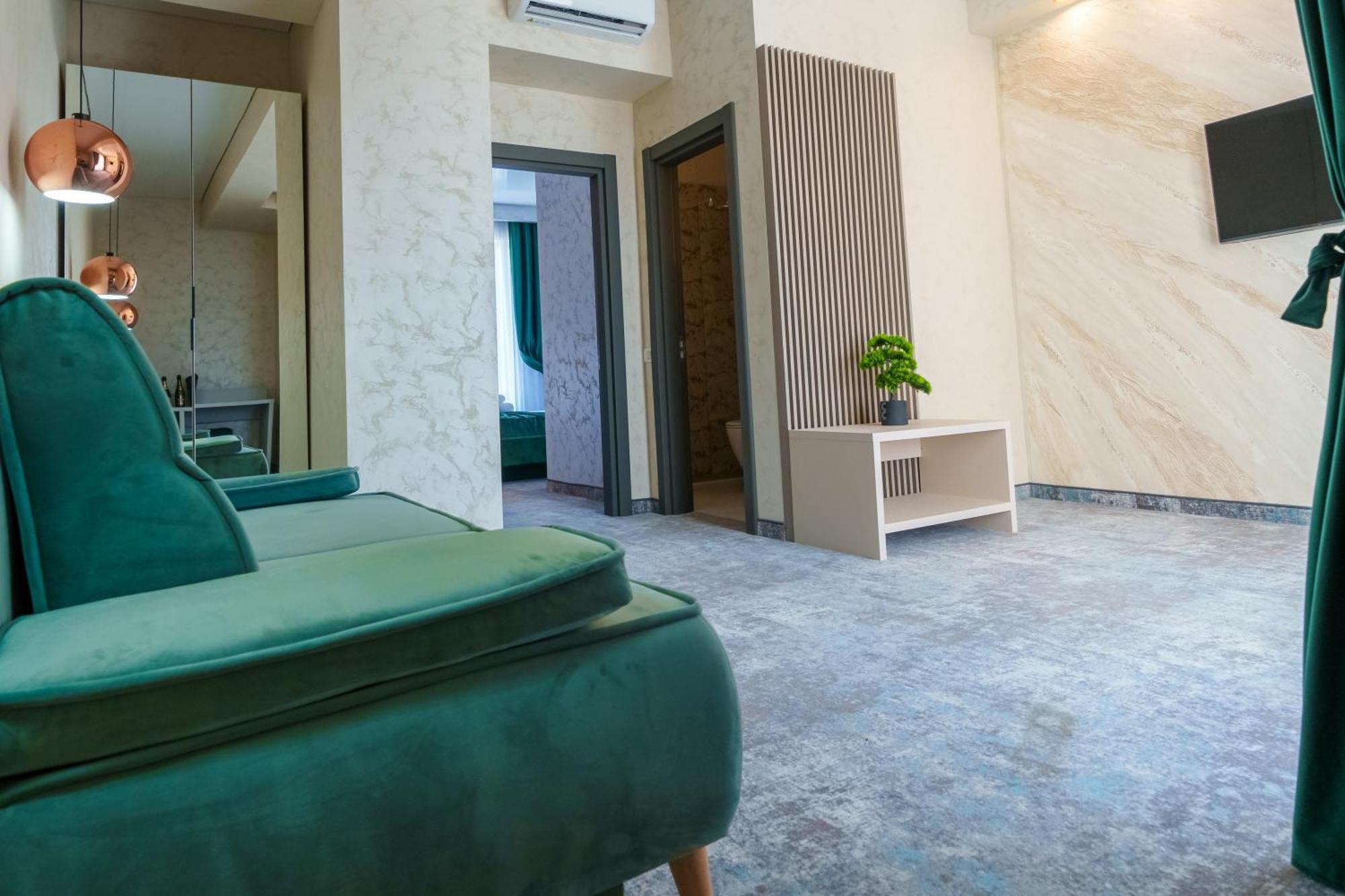 Hotel Kalya Năvodari Екстериор снимка